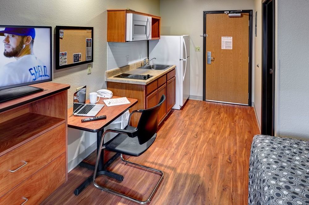 Extended Stay America Select Suites - Wichita - North חדר תמונה