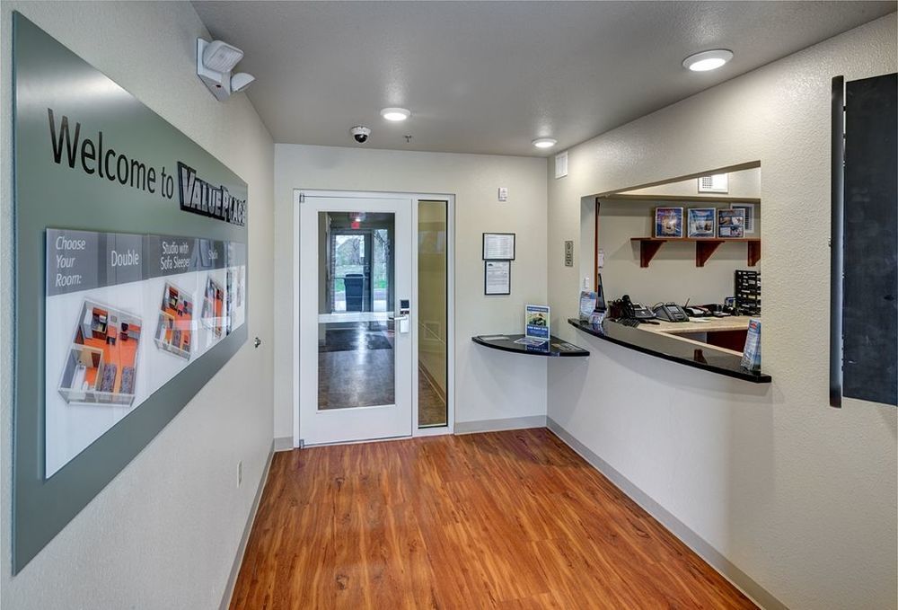 Extended Stay America Select Suites - Wichita - North מראה פנימי תמונה