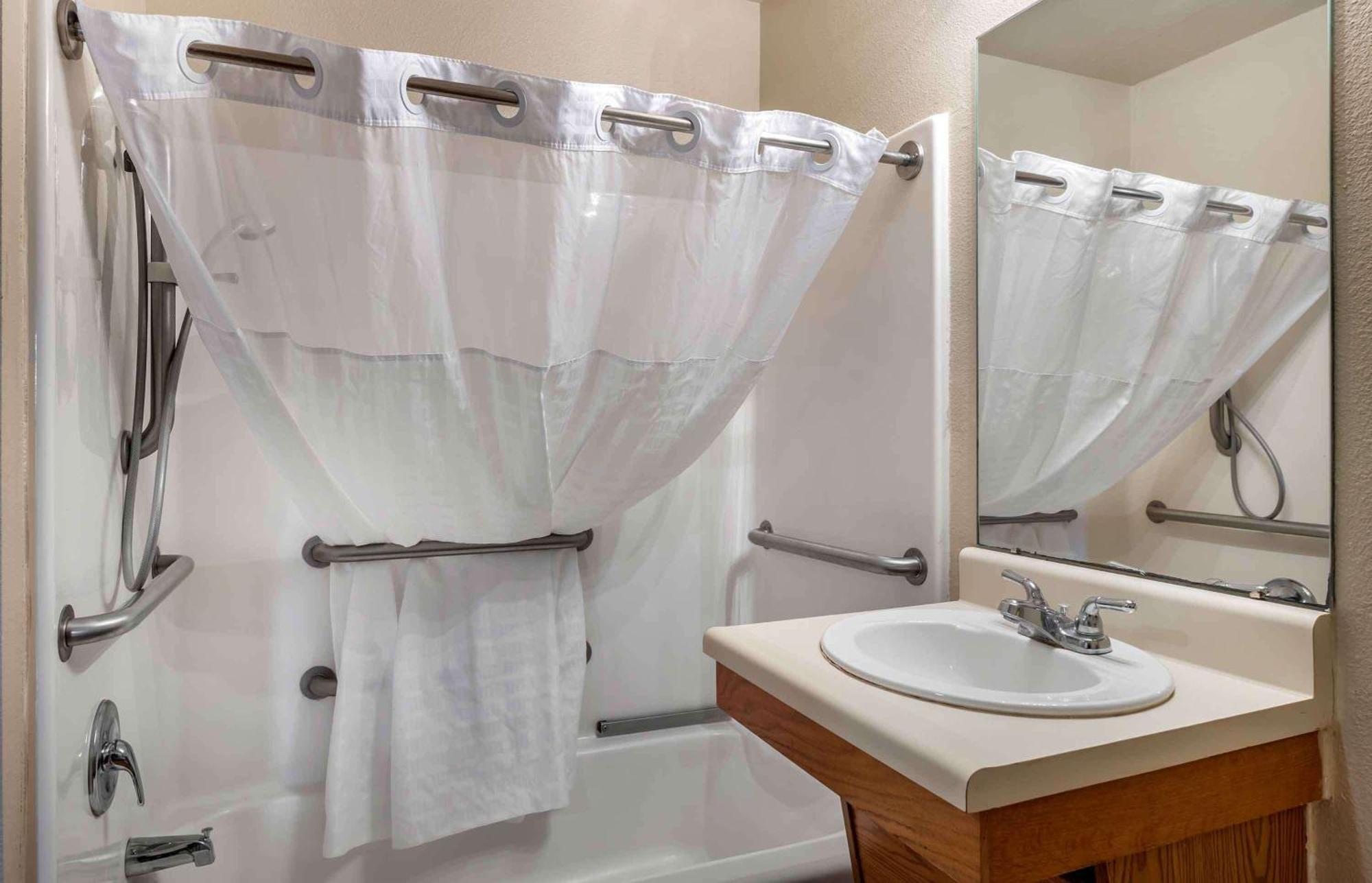 Extended Stay America Select Suites - Wichita - North מראה חיצוני תמונה
