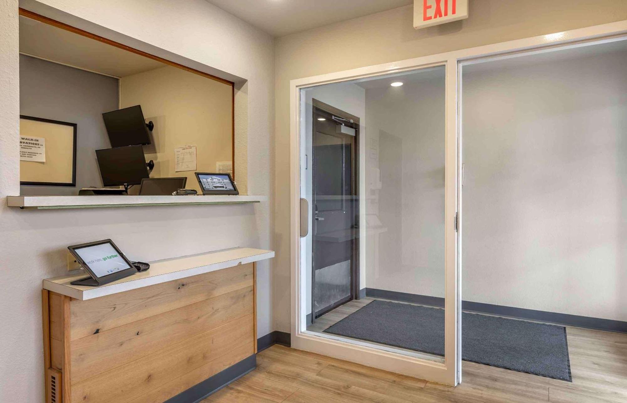 Extended Stay America Select Suites - Wichita - North מראה חיצוני תמונה