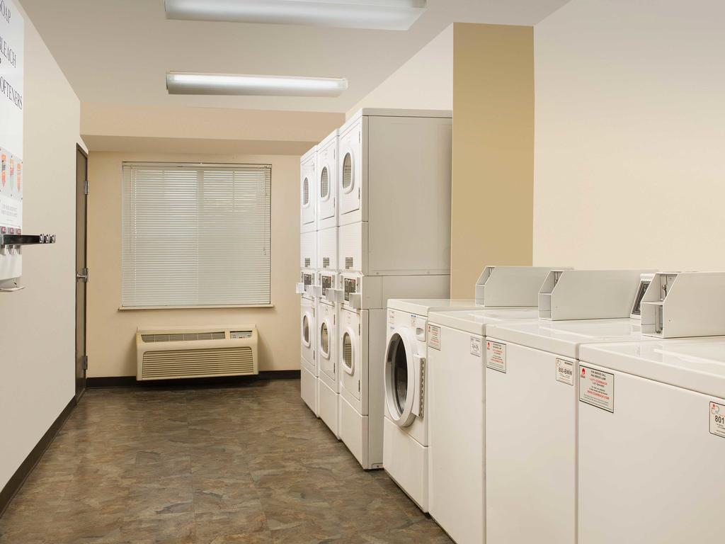 Extended Stay America Select Suites - Wichita - North מראה חיצוני תמונה